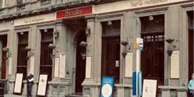 Nicolls Bar & Restaurant